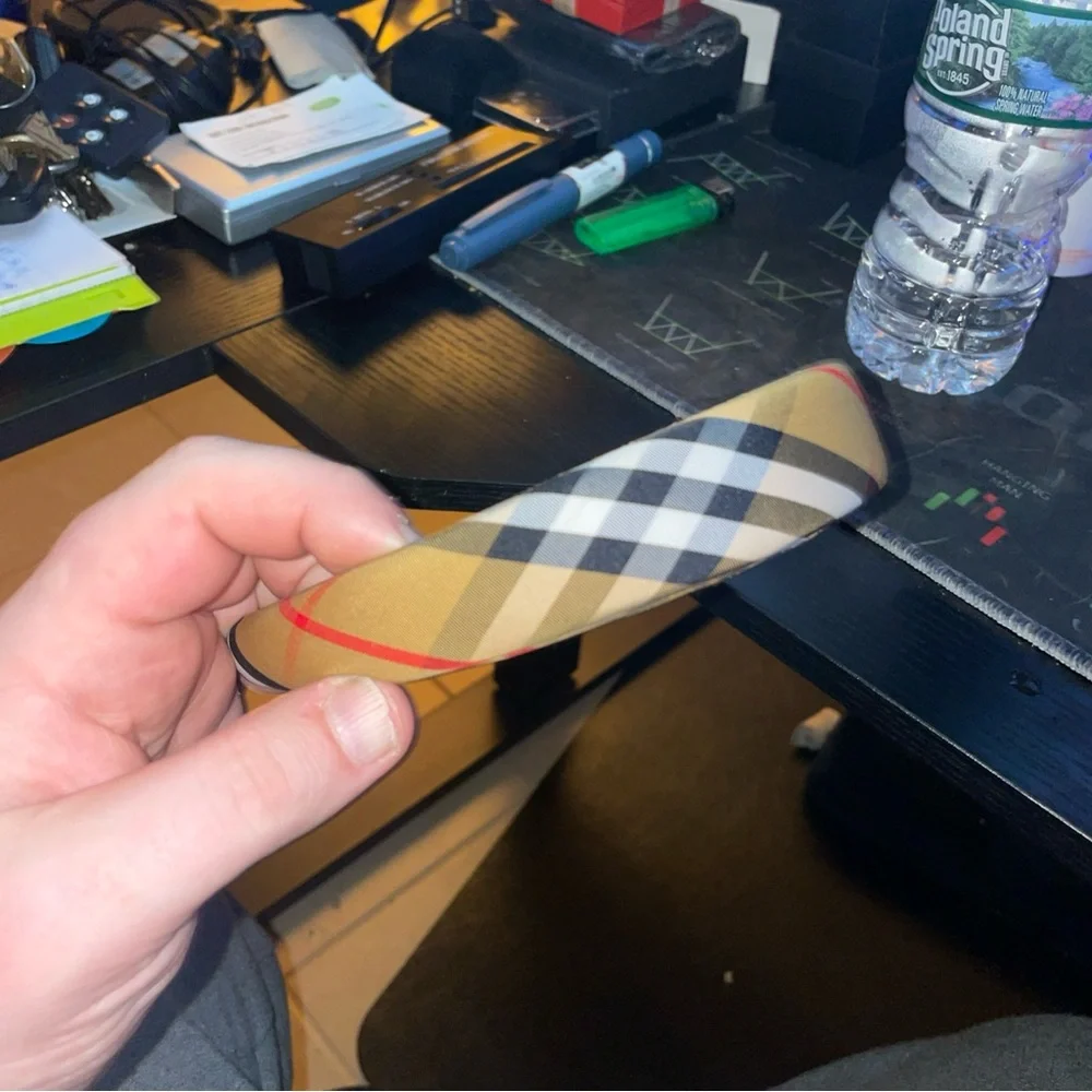 Burberry Plaid Headband with Logo - Picture 3 of 5